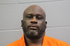 Mugshot of Bond, Michael James 